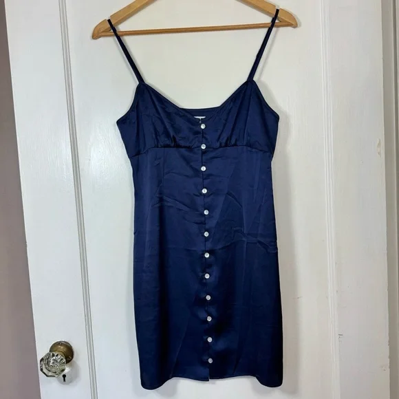 Aritzia Wilfred Bloom Mini Slip Dress - Picture 3 of 8